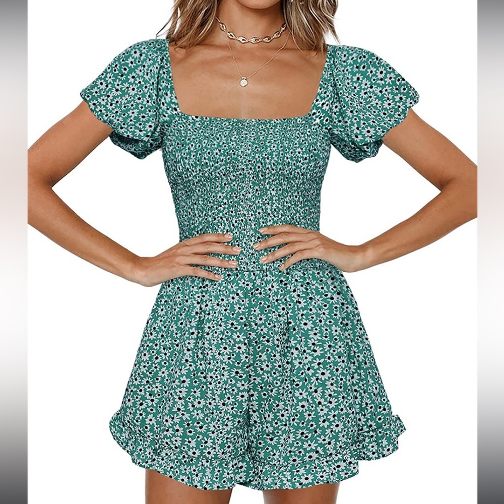 Green romper originally bought on Amazon. Brand name: jeanewpole1
